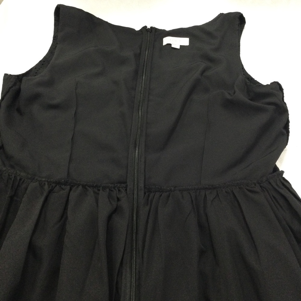 Loft Dress - Picture 5 of 10